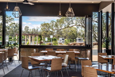 Berri Hotel - New South Wales Tourism  9