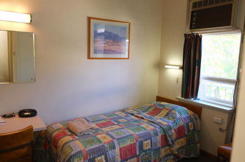 Berri Hotel - New South Wales Tourism  27
