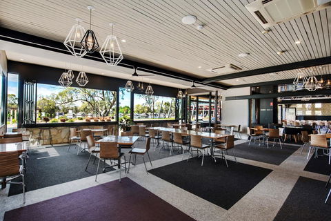 Berri Hotel - New South Wales Tourism  13