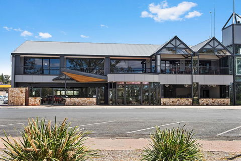 Berri Hotel - New South Wales Tourism  4