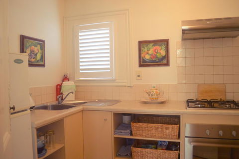 Athelney Cottage Bed And Breakfast - New South Wales Tourism  25