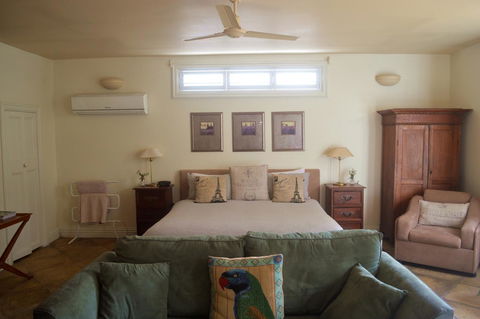 Athelney Cottage Bed And Breakfast - New South Wales Tourism  16