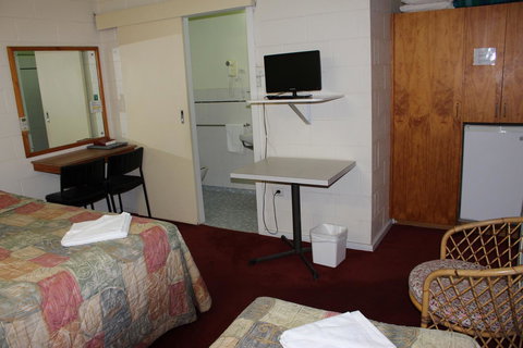 Island Motel Kingscote - New South Wales Tourism  19