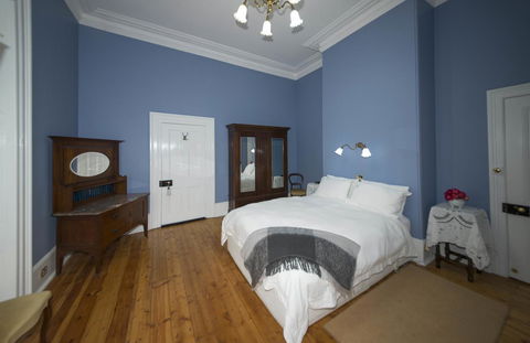 Yankalilla Bay Homestead - New South Wales Tourism  9