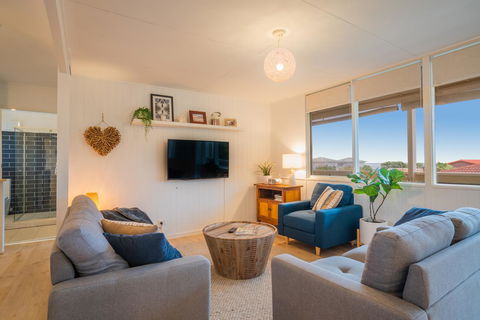 Aldinga Beach Break - C21 SouthCoast Holidays - New South Wales Tourism  10