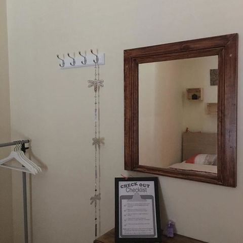 KI Dragonfly Guesthouse - New South Wales Tourism  16