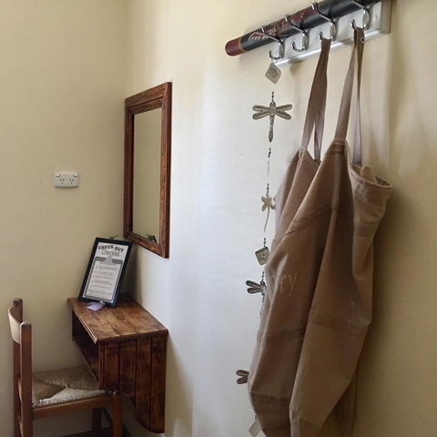 KI Dragonfly Guesthouse - New South Wales Tourism  24