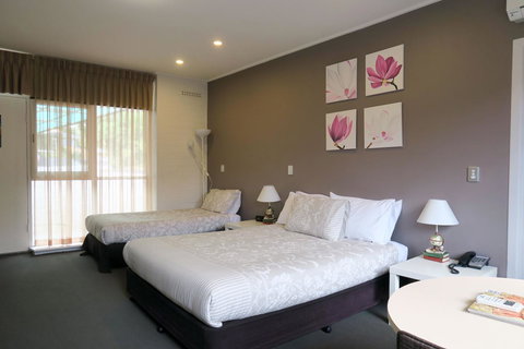 The Lyndoch Motel - New South Wales Tourism  17