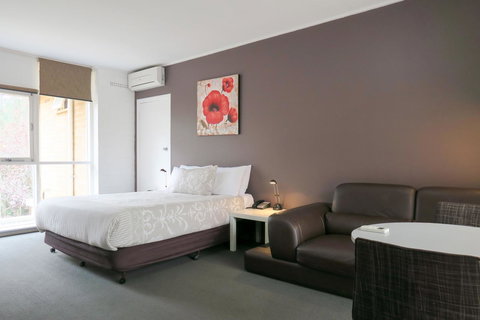 The Lyndoch Motel - New South Wales Tourism  16