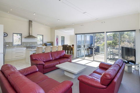 Saar River House - New South Wales Tourism  1