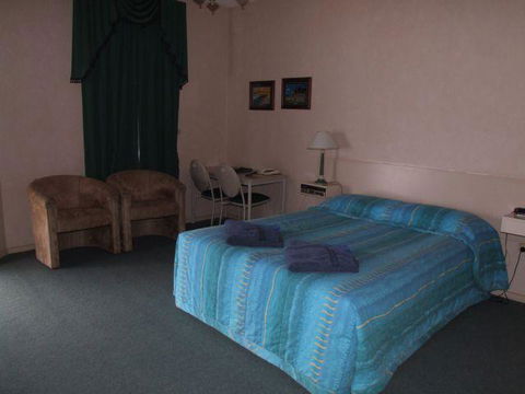 Streaky Bay Hotel Motel - New South Wales Tourism  2