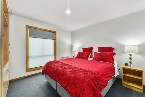 City Four Apartment - New South Wales Tourism  3