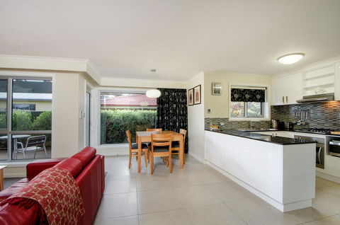 City One Apartment - New South Wales Tourism  1