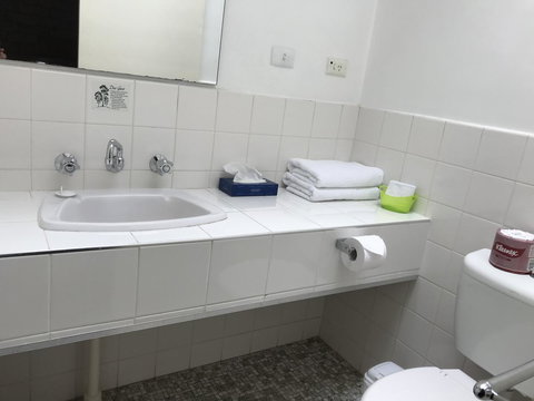 Frewville Motor Inn - New South Wales Tourism  8