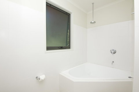 Boom 6 Boomerang Beach - New South Wales Tourism  16