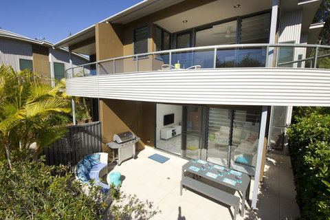 Boom 6 Boomerang Beach - New South Wales Tourism  0