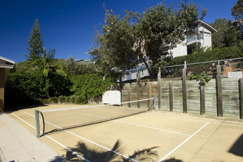 Boom 6 Boomerang Beach - New South Wales Tourism  5