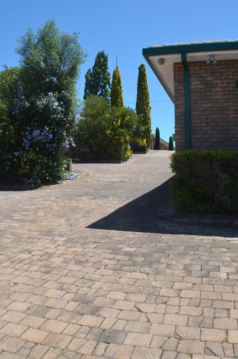 Deer Park Motor Inn Armidale - New South Wales Tourism  33