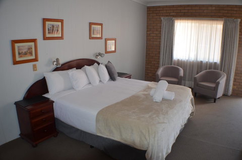 Deer Park Motor Inn Armidale - New South Wales Tourism  5