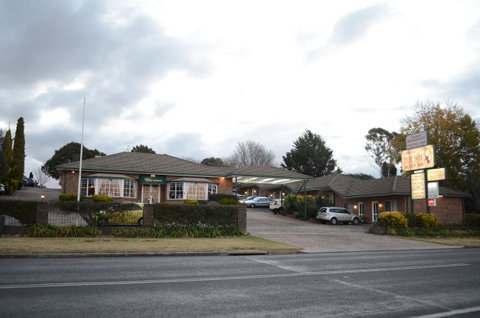 Deer Park Motor Inn Armidale - New South Wales Tourism  18
