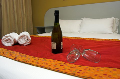 Victoria Hotel Strathalbyn - New South Wales Tourism  0