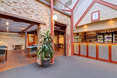 Victoria Hotel Strathalbyn - New South Wales Tourism  10