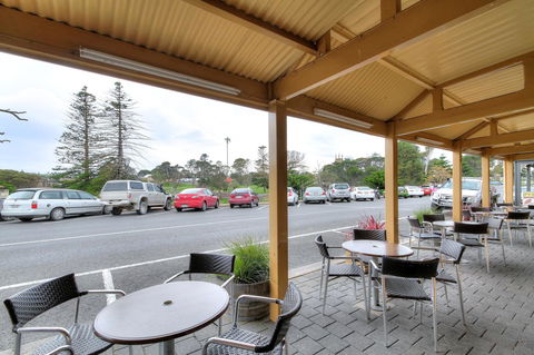 Victoria Hotel Strathalbyn - New South Wales Tourism  14