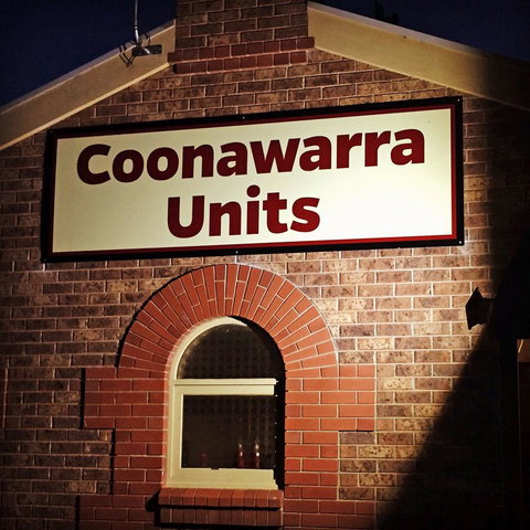 Coonawarra Place Motor Inn - New South Wales Tourism  22