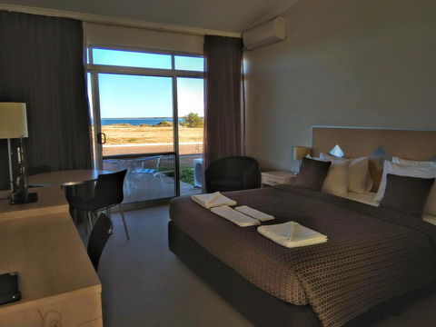 Highway One Motel - New South Wales Tourism  8
