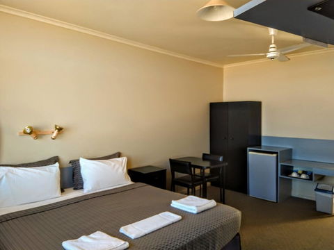 Highway One Motel - New South Wales Tourism  24