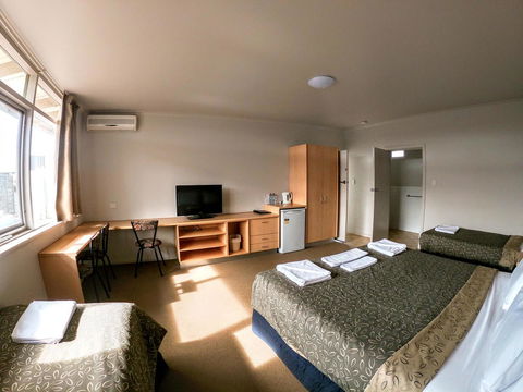 Highway One Motel - New South Wales Tourism  31