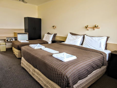 Highway One Motel - New South Wales Tourism  26