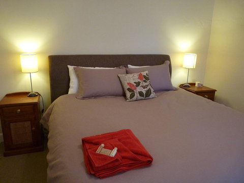 Andy\'s Accommodation - New South Wales Tourism  1