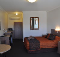 Augusta Courtyard Motel