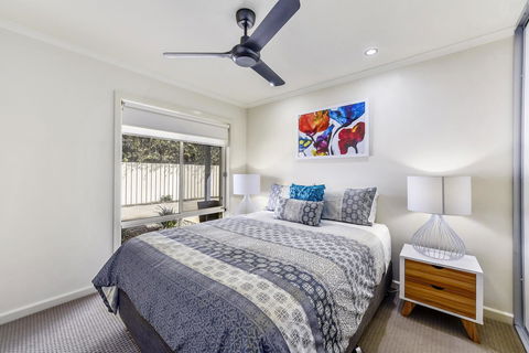 City Fringe Apartment B, Mount Gambier - New South Wales Tourism  2