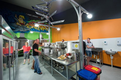 Port Lincoln Studio Apartments - New South Wales Tourism  26