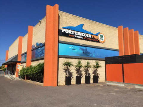 Port Lincoln Studio Apartments - New South Wales Tourism  0