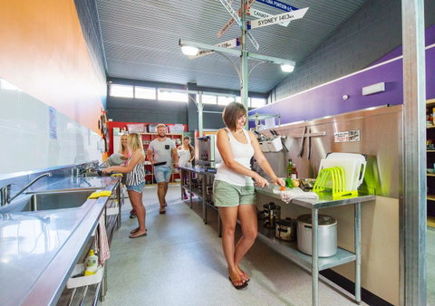 Port Lincoln Studio Apartments - New South Wales Tourism  16