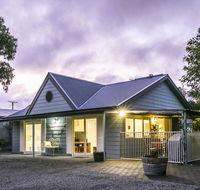 One Tree Bed and Breakfast - New South Wales Tourism 