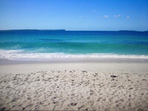 Arena Blanca Holiday Home - New South Wales Tourism  5