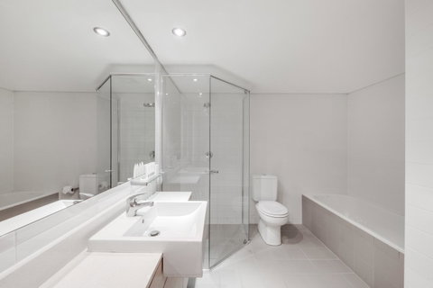 Adina Apartment Hotel Wollongong - New South Wales Tourism  11