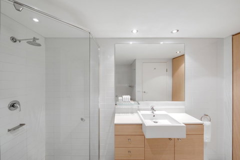 Adina Apartment Hotel Wollongong - New South Wales Tourism  17