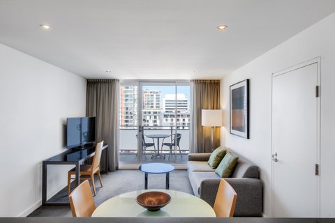 Adina Apartment Hotel Wollongong - New South Wales Tourism  10