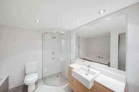 Adina Apartment Hotel Wollongong - New South Wales Tourism  16