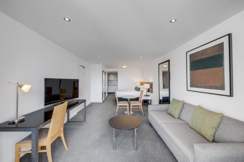 Adina Apartment Hotel Wollongong - New South Wales Tourism  8