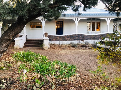 Belmore Cottage - New South Wales Tourism  0