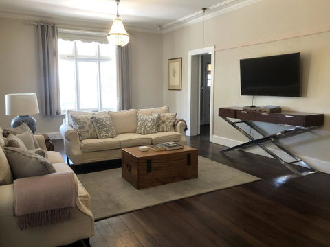 Belmore Cottage - New South Wales Tourism  8