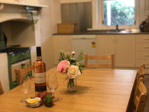 Treasured Memories Cottage - New South Wales Tourism  13