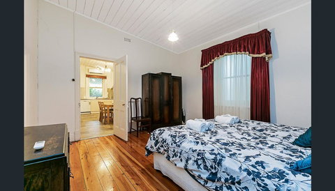 Treasured Memories Cottage - New South Wales Tourism  11