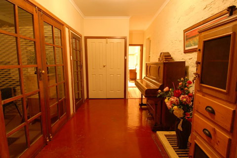 Treasured Memories Cottage - New South Wales Tourism  19